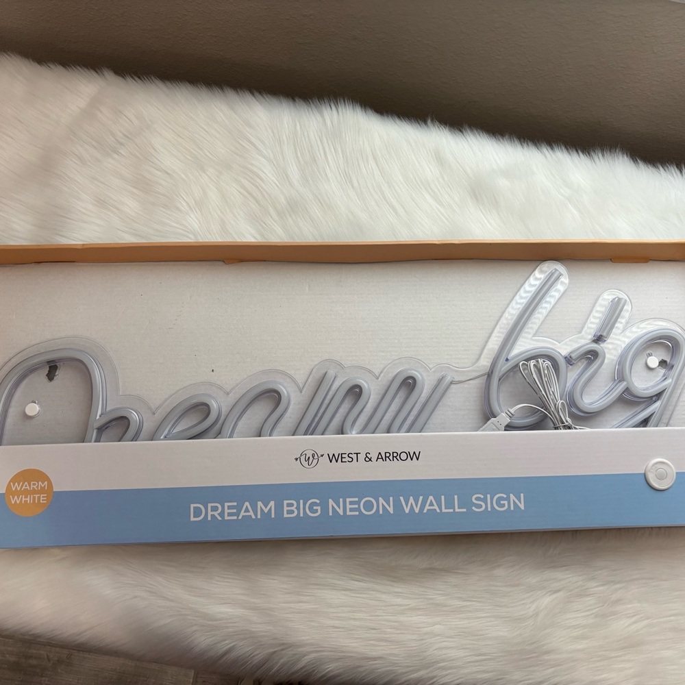 Anthropologie White Dream Big Art & Decals